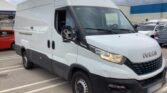 Iveco Daily 3.0 CNG HKa 35 S V Radstand 3520 2022m. Benzinas/Dujos Pusiau-automatinė