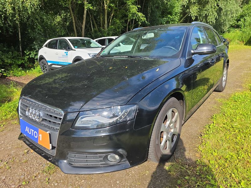 Audi A4 1.8 TFSI Attraction 2011m. Benzinas Mechaninė