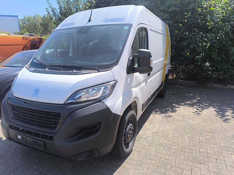 Peugeot Boxer 2.2 Blue-HDi 335 L2H2 Premium Stop&Start 2022m. Dyzelinas Mechaninė