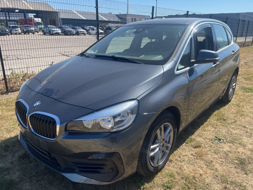 BMW 2er 218i Active Tourer Advantage 2018m. Benzinas Automatinė