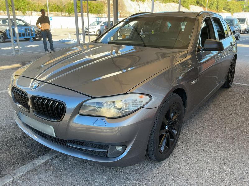 BMW 5er 520d 2012m. Dyzelinas Automatinė