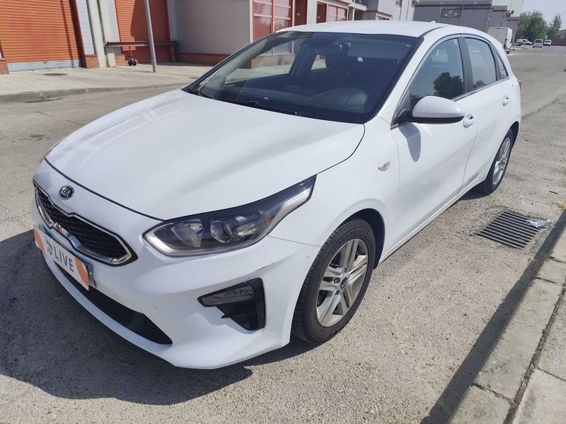 Kia cee'd 1.6 CRDi Mild-Hybrid Drive 2021m. Dyzelinas Pusiau-automatinė