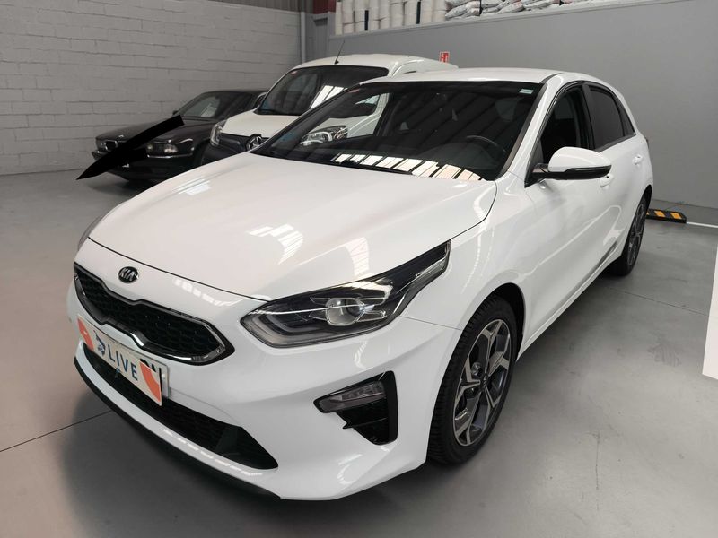 Kia cee'd 1.6 CRDi Mild-Hybrid Tech 2021m. Dyzelinas Pusiau-automatinė