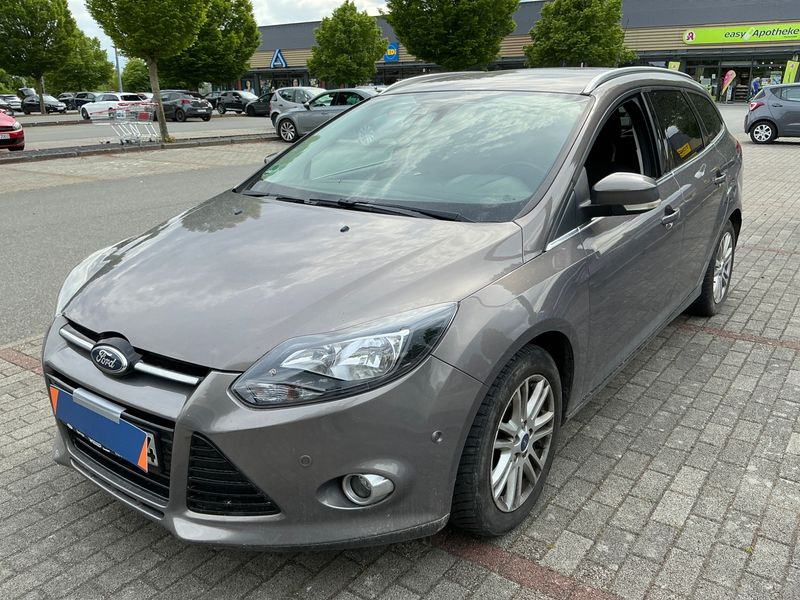 Ford Focus 1.0 EcoBoost Titanium 2013m. Benzinas Mechaninė