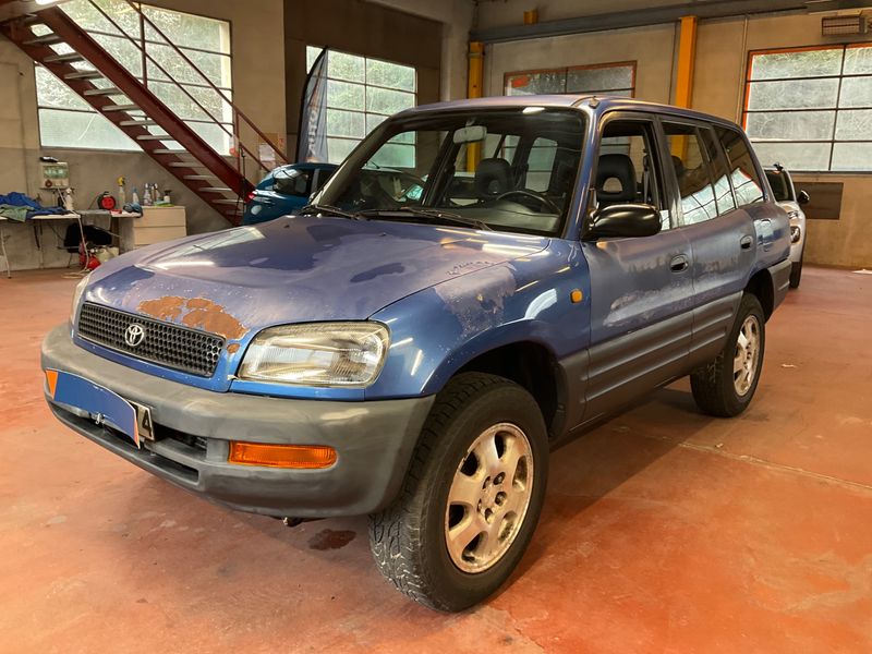 Toyota RAV 4 2.0 1995m. Benzinas Mechaninė
