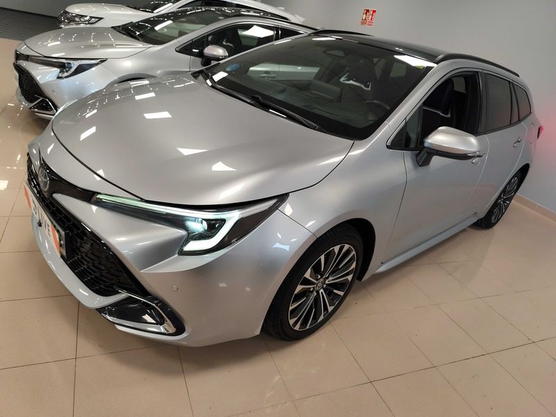 Toyota Corolla 2.0 Hybrid Advance 2023m. Benzinas/Elektra Automatinė