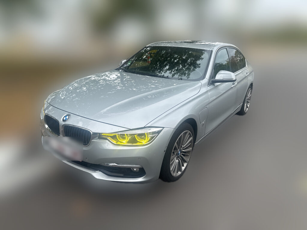 BMW 3er 330e Luxury Line 2018m. Benzinas/Elektra Automatinė