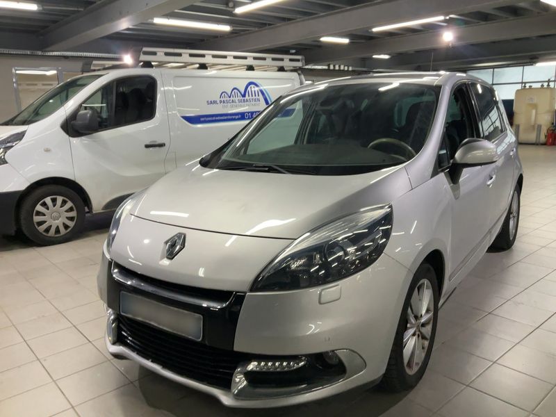 Renault Scenic 2.0 dCi Initiale 2012m. Dyzelinas Automatinė