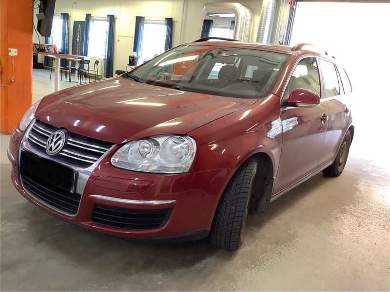 Volkswagen Golf V 1.9 TDI Comfortline 2007m. Dyzelinas Mechaninė