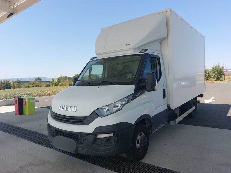 Iveco Daily 2.3 Diesel Ka 35 C V Radstand 3520 2018m. Dyzelinas Mechaninė