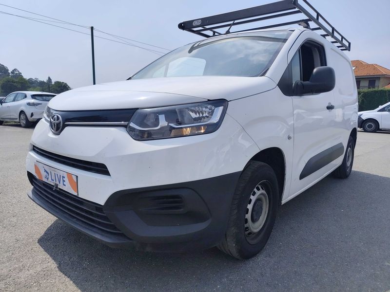 Toyota ProAce City 1.5 D-4D Van L1 GX 2020m. Dyzelinas Mechaninė