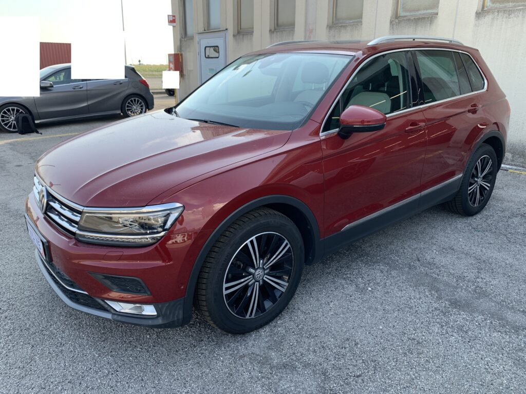 Volkswagen Tiguan 1.4 TSI ACT Executive BlueMotion Tech 2017m. Benzinas Automatinė