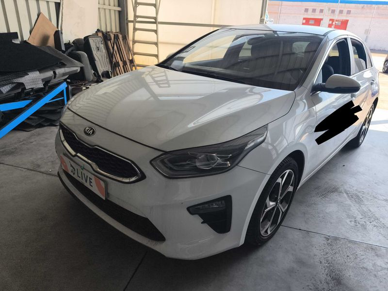 Kia cee'd 1.6 CRDi Mild-Hybrid Tech 2021m. Dyzelinas Pusiau-automatinė