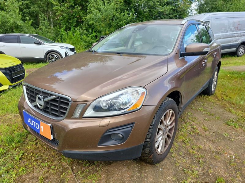 Volvo XC60 2.4D DRIVe Summum Drive 2010m. Dyzelinas Mechaninė