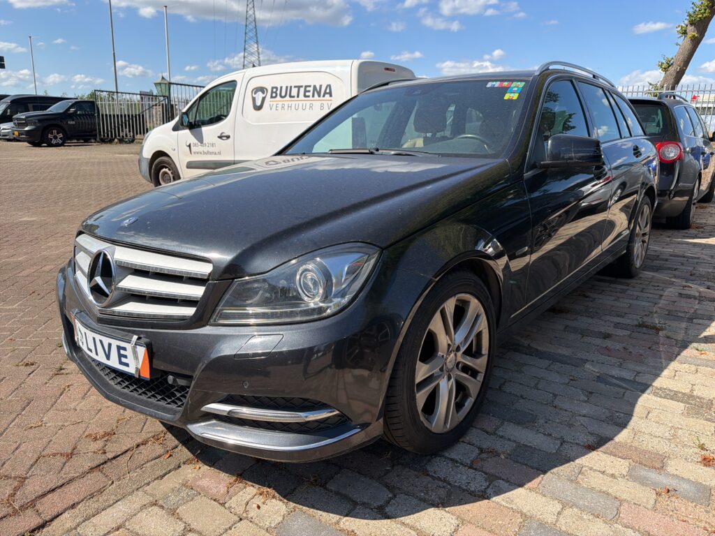 Mercedes-Benz C-Klasse C 200 CDI T BlueEfficiency Avantgarde 2012m. Dyzelinas Mechaninė