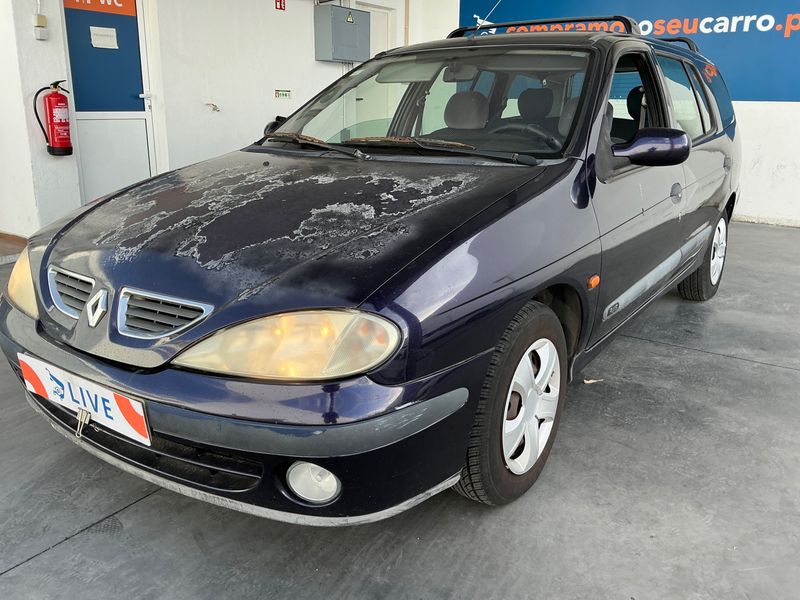 Renault Megane 1.4 RXE 2000m. Benzinas Mechaninė