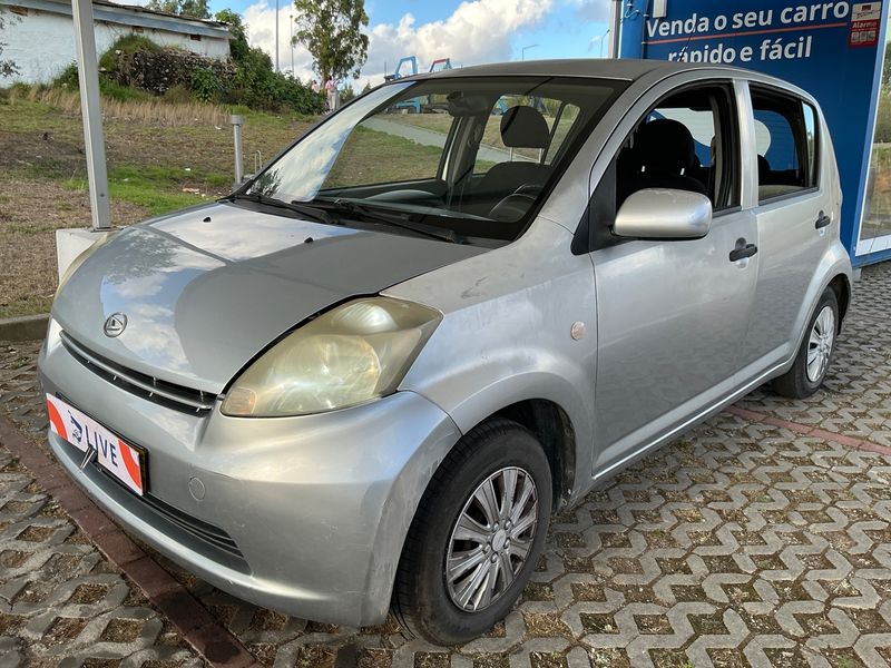 Daihatsu Sirion 1.0 2005m. Benzinas Mechaninė