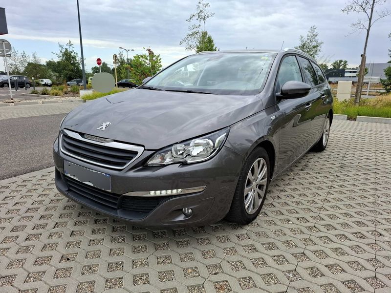 Peugeot 308 1.6 Blue-HDi Style 2016m. Dyzelinas Mechaninė