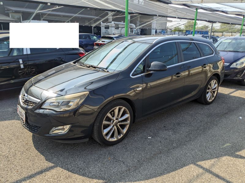 Opel Astra 1.7 CDTI Cosmo 2011m. Dyzelinas Mechaninė