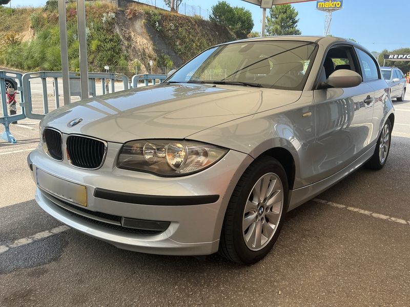BMW 1er 118d 2007m. Dyzelinas Mechaninė