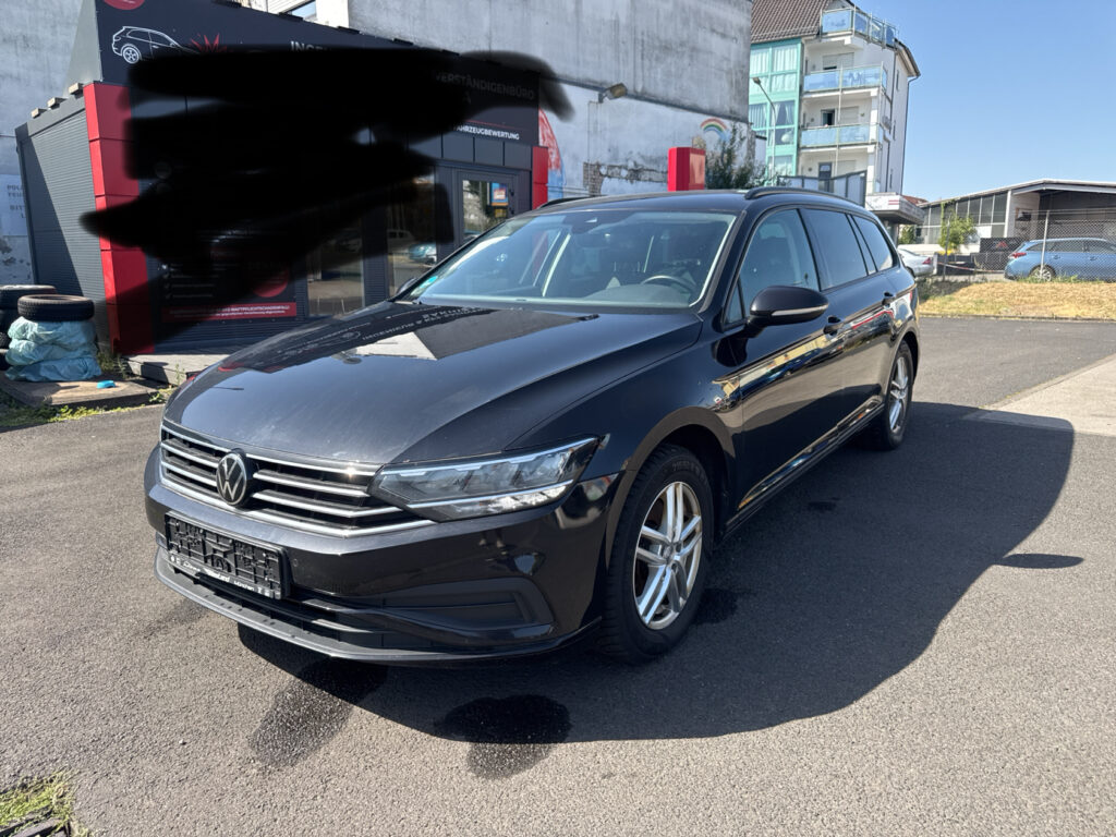Volkswagen Passat 2.0 TDI 2022m. Dyzelinas Mechaninė