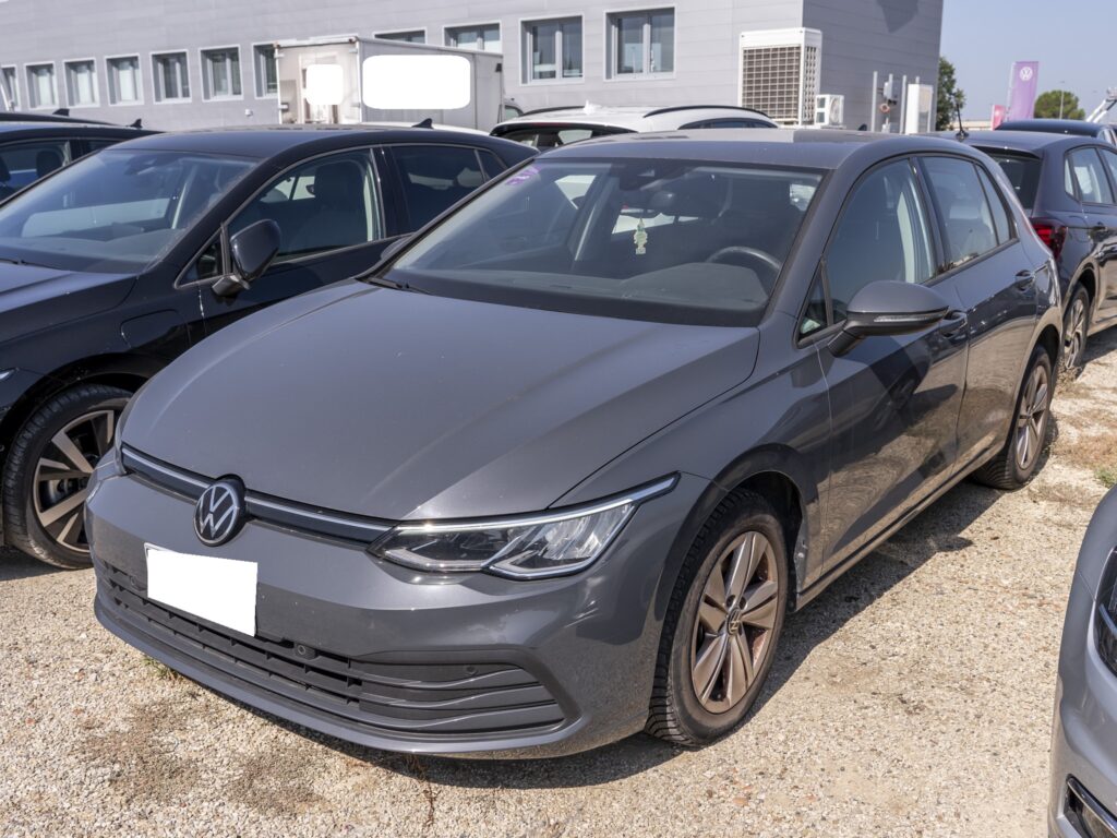 Volkswagen Golf VIII 1.5 eTSI ACT Life 2021m. Benzinas Automatinė