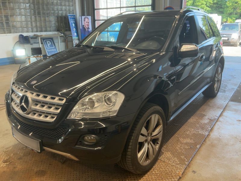 Mercedes-Benz M-Klasse ML 350 CDI 4Matic Blutec 2009m. Dyzelinas Automatinė