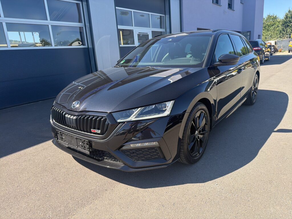 Skoda Octavia 2.0 TDI RS 4x4 2023m. Dyzelinas Automatinė