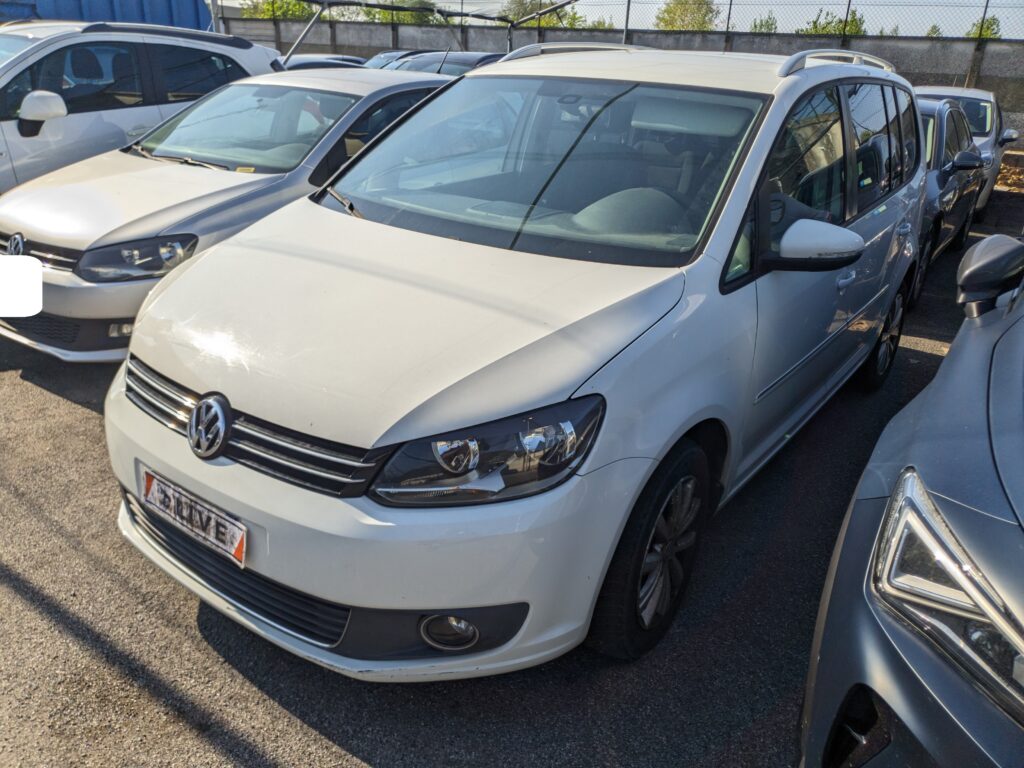 Volkswagen Touran 2.0 TDI Highline 2015m. Dyzelinas Automatinė