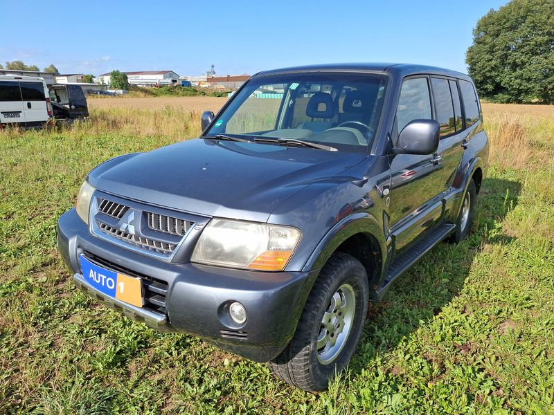 Mitsubishi Pajero 3.2 DI-D Dakar 2004m. Dyzelinas Automatinė