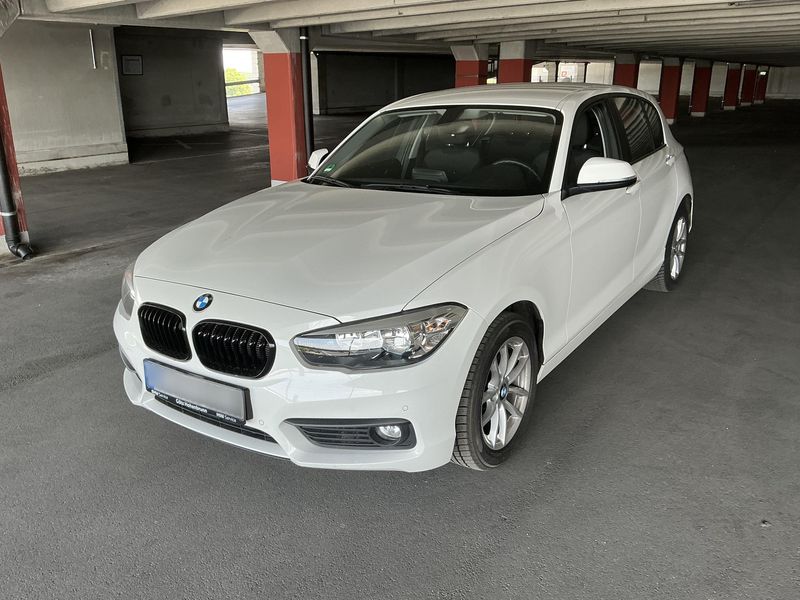 BMW 1er 118i Advantage 2018m. Benzinas Automatinė