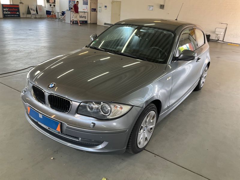 BMW 1er 118d 2010m. Dyzelinas Automatinė