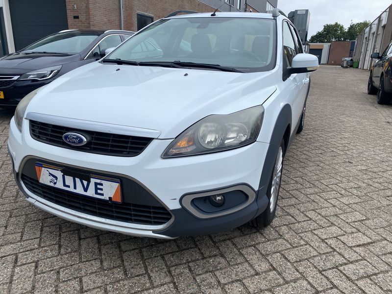 Ford Focus 1.8 Titanium 2010m. Benzinas Mechaninė