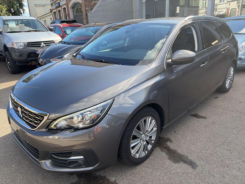 Peugeot 308 1.5 Blue-HDi Allure Pack 2021m. Dyzelinas Mechaninė