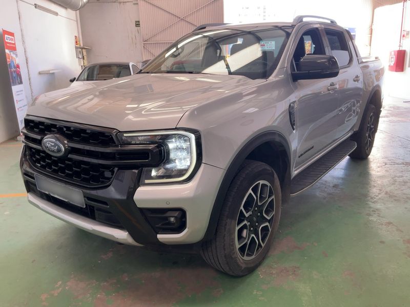 Ford Ranger 2.0 TDCi EcoBlue Wildtrak e-4WD Doppelkabine 2023m. Dyzelinas Automatinė