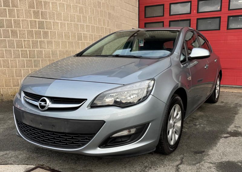 Opel Astra 1.6 CDTI DPF Selection 2015m. Dyzelinas Mechaninė