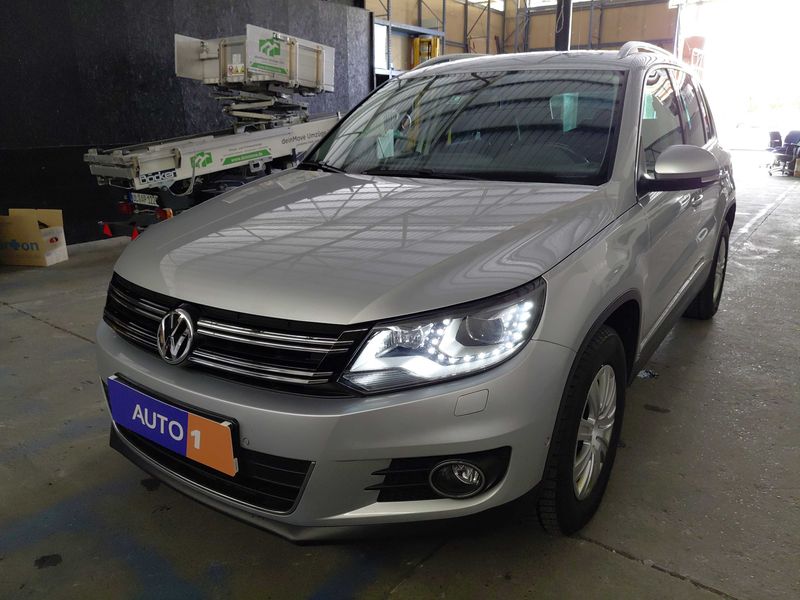 Volkswagen Tiguan 2.0 TSI Sport & Style 4Motion 2012m. Benzinas Automatinė