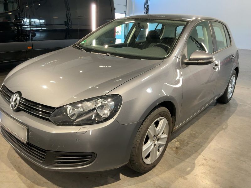 Volkswagen Golf VI 1.6 Comfortline 2009m. Benzinas Mechaninė