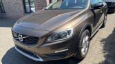 Volvo V60 Cross Country 2.0 D3 Momentum 2015m. Dyzelinas Mechaninė