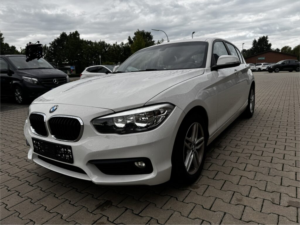 BMW 1er 116i Advantage 2016m. Benzinas Mechaninė