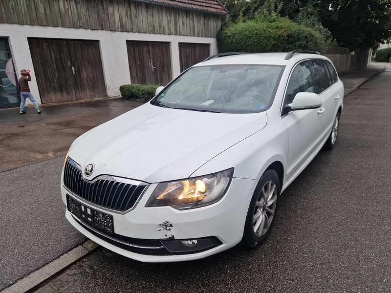 Skoda Superb 2.0 TDI Ambition 2015m. Dyzelinas Automatinė