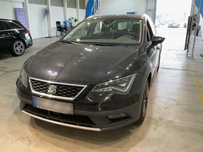 Seat Leon 2.0 TDI X-Perience 4Drive 2017m. Dyzelinas Automatinė