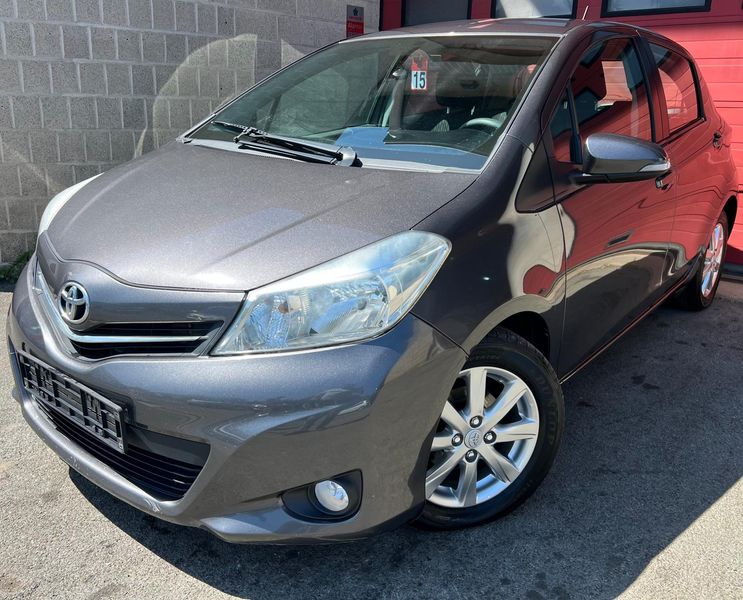 Toyota Yaris 1.33 Dual VVT-i Life 2013m. Benzinas Mechaninė