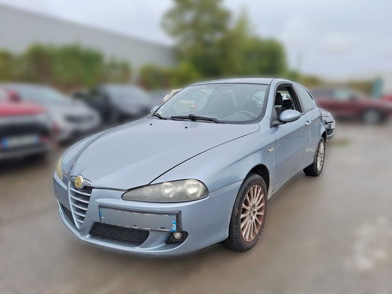Alfa Romeo Alfa 147 1.9 JTD M-Jet Distinctive 2006m. Dyzelinas Mechaninė