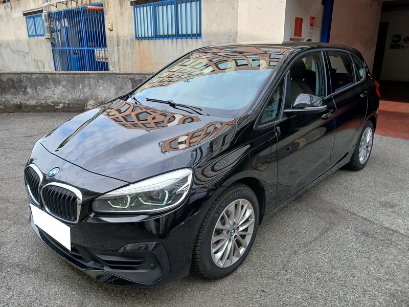 BMW 2er 225xe Active Tourer Advantage 2021m. Benzinas/Elektra Automatinė