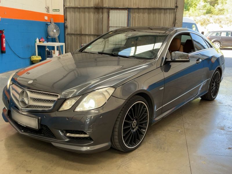 Mercedes-Benz E-Klasse E 220 CDI BlueEfficiency Avantgarde 2011m. Dyzelinas Automatinė