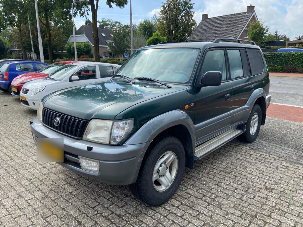 Toyota Land Cruiser 3.0 D-4D 2002m. Dyzelinas Mechaninė