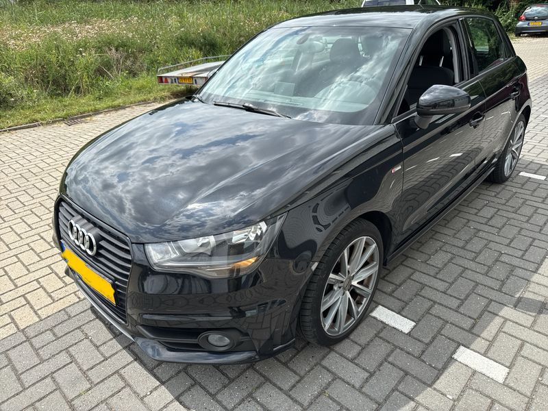 Audi A1 Sportback 1.2 TFSI Admired 2013m. Benzinas Mechaninė