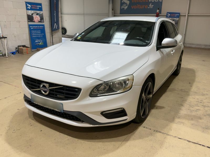 Volvo V60 2.0 D4 R-Design 2013m. Dyzelinas Mechaninė