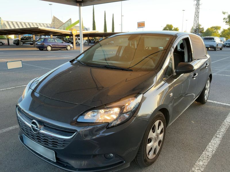 Opel Corsa 1.4 Expression 2016m. Benzinas Mechaninė